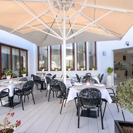 La Mer Deluxe Hotel & Spa (Adults Only)-2